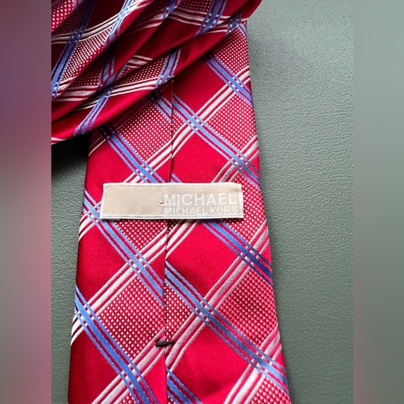 Michael, Michael Kors Red with blue pinstripe tie - Picture 2 of 5
